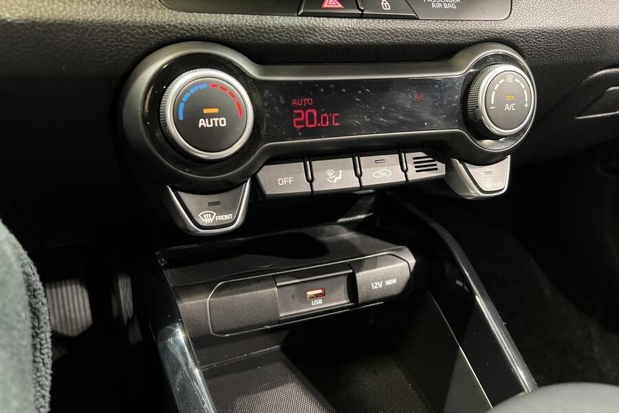 Kia Stonic vaihtoauto