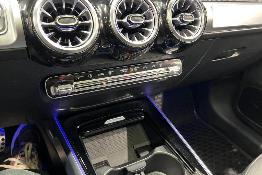 Mercedes-Benz EQB vaihtoauto