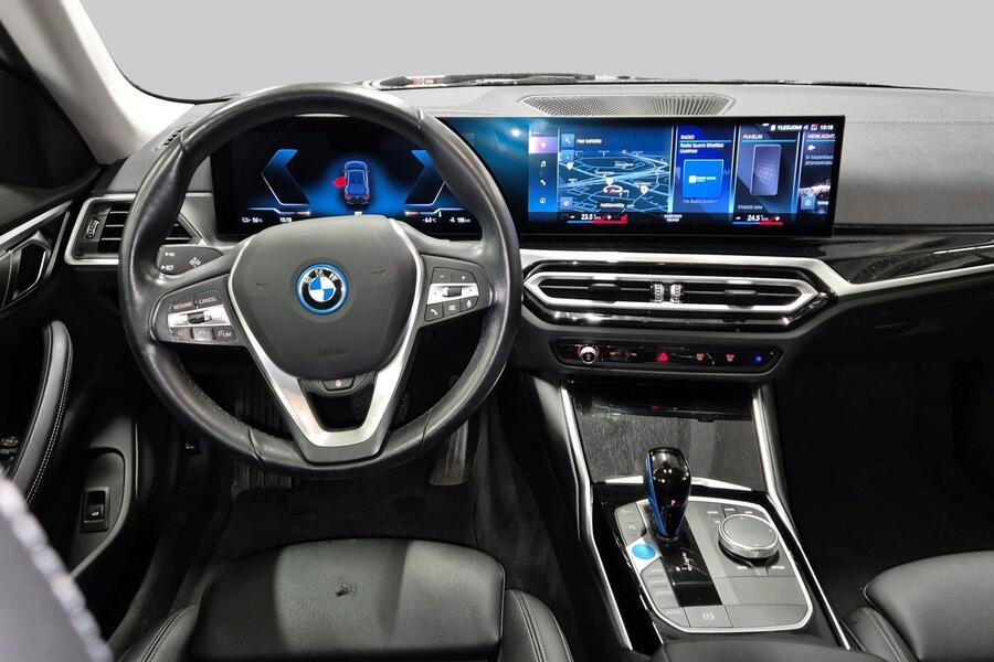 BMW i4 vaihtoauto