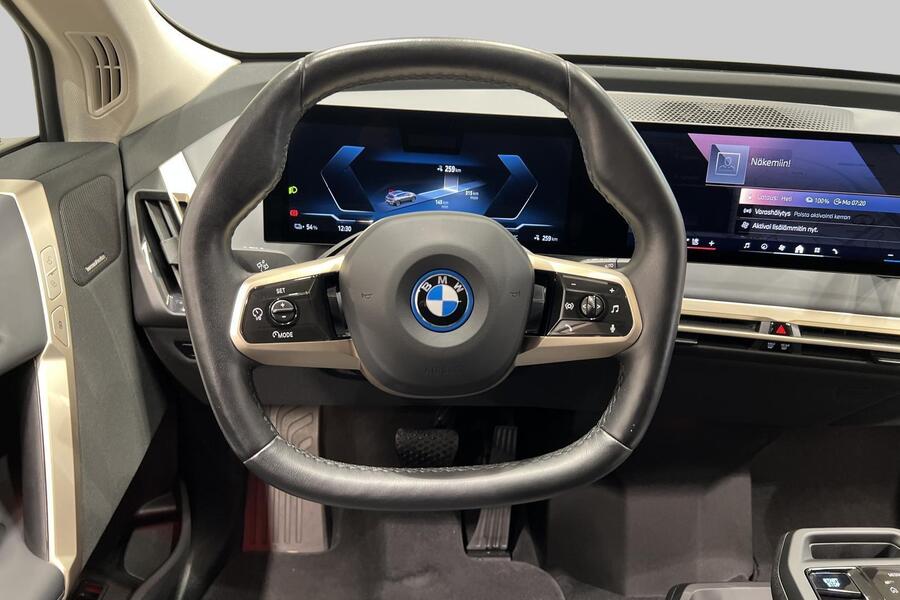 BMW iX vaihtoauto