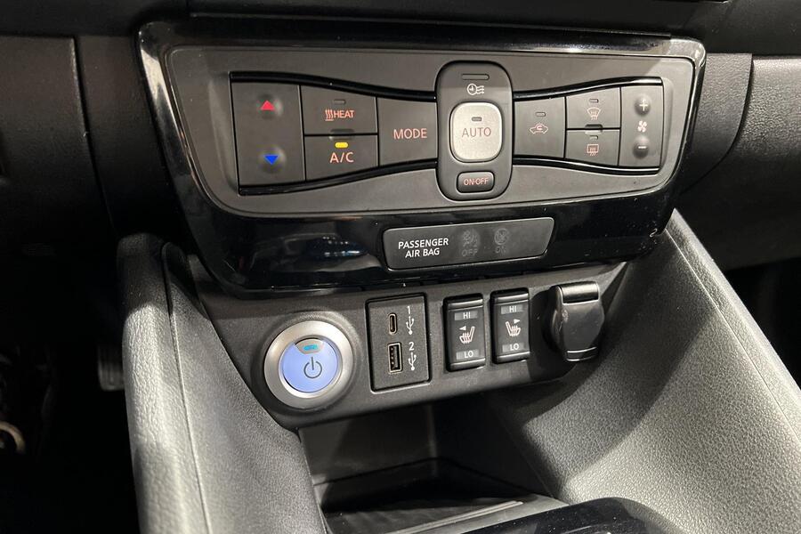 Nissan Leaf vaihtoauto