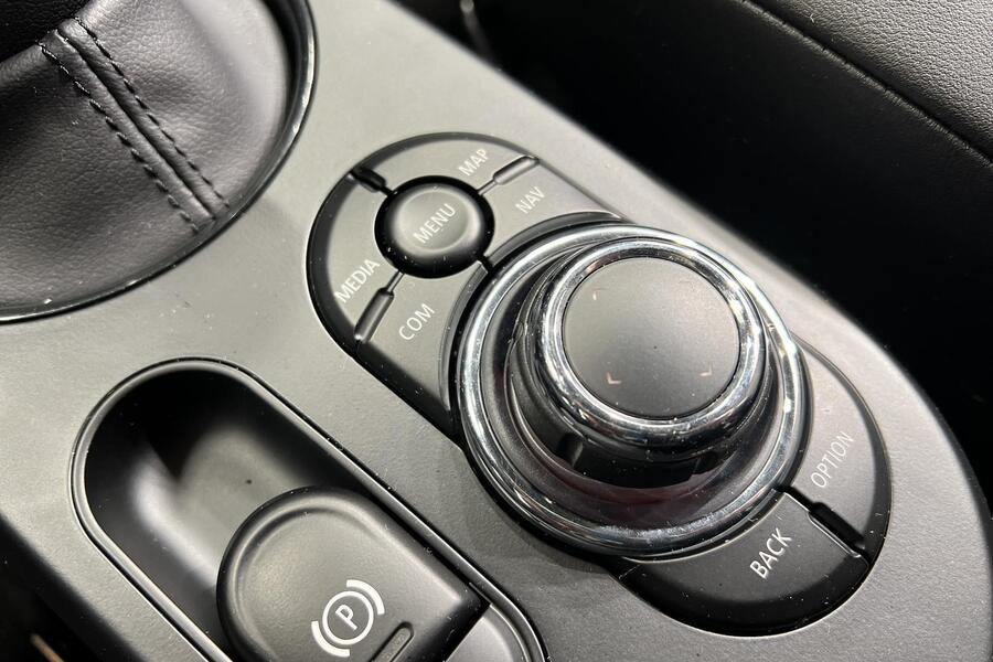 Mini Cooper vaihtoauto