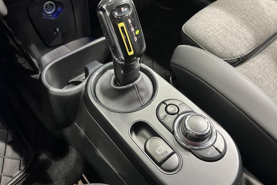 Mini Cooper vaihtoauto