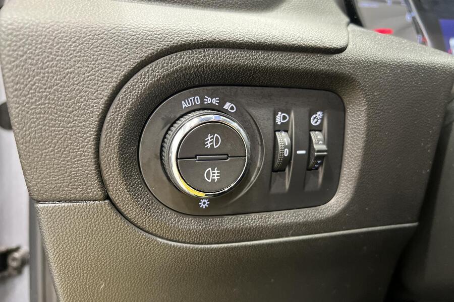 Opel Grandland X vaihtoauto