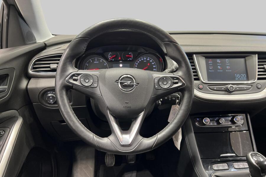 Opel Grandland X vaihtoauto