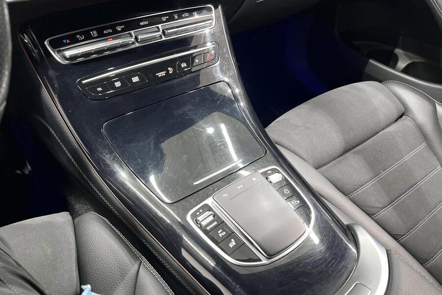 Mercedes-Benz EQC vaihtoauto