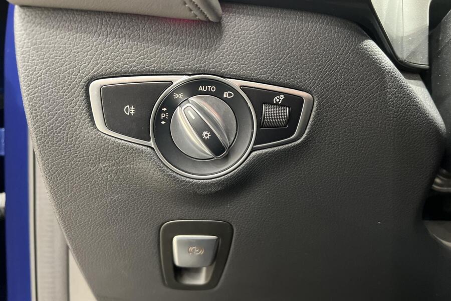 Mercedes-Benz EQC vaihtoauto