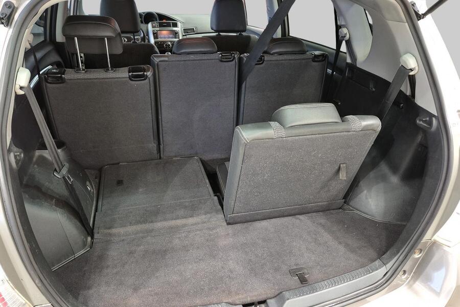 Toyota Verso vaihtoauto