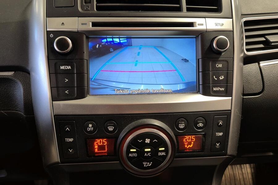 Toyota Verso vaihtoauto