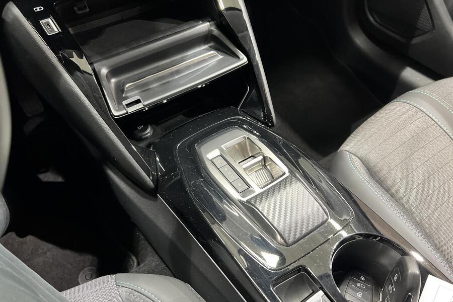 Peugeot e-208 vaihtoauto