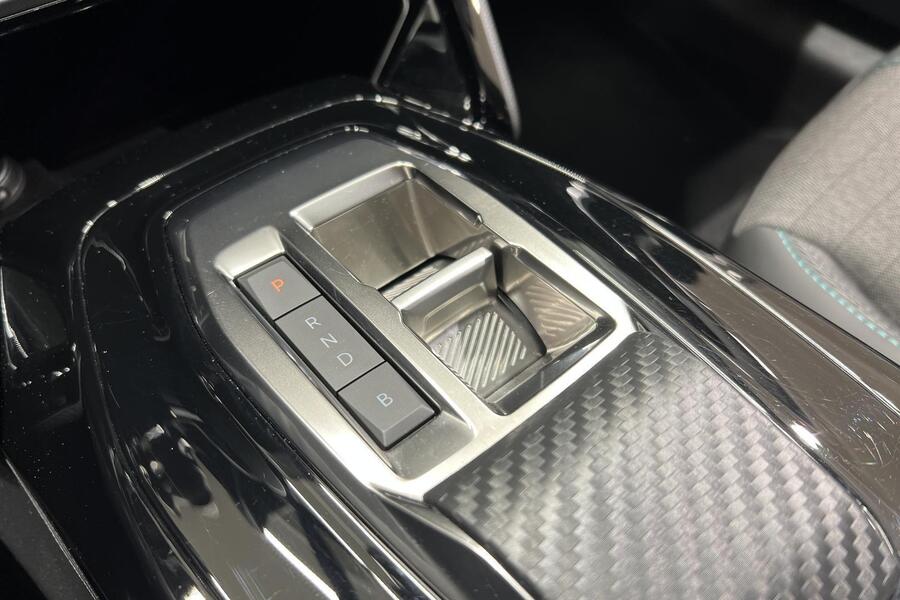 Peugeot e-208 vaihtoauto