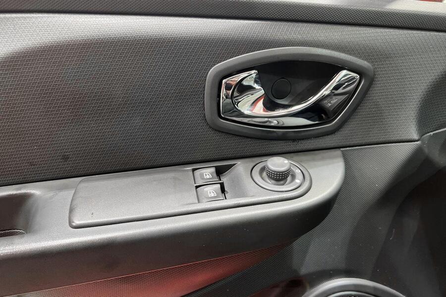 Renault Clio vaihtoauto