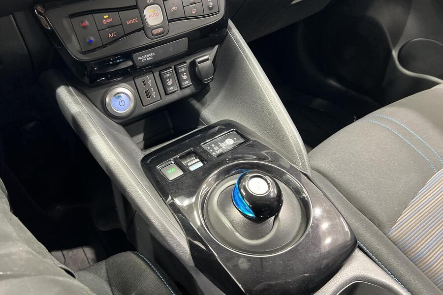 Nissan Leaf vaihtoauto