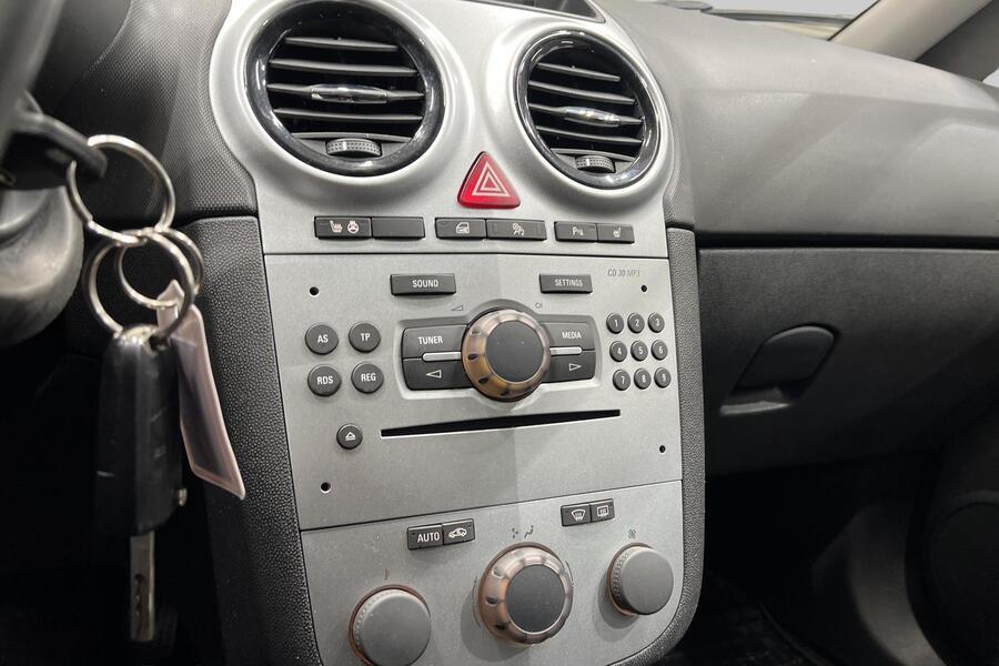 Opel Corsa vaihtoauto