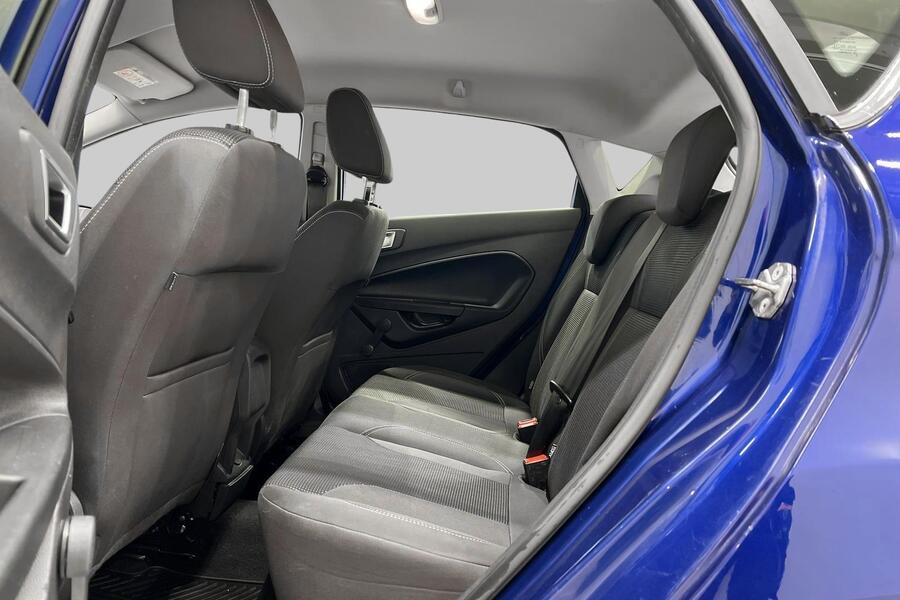 Ford Fiesta vaihtoauto