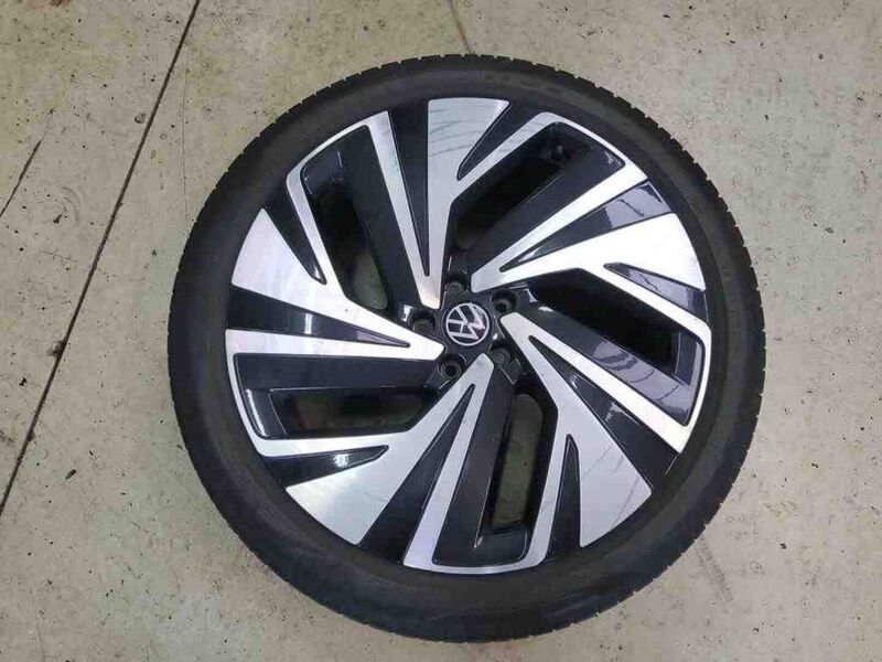 Volkswagen ID.5 vaihtoauto