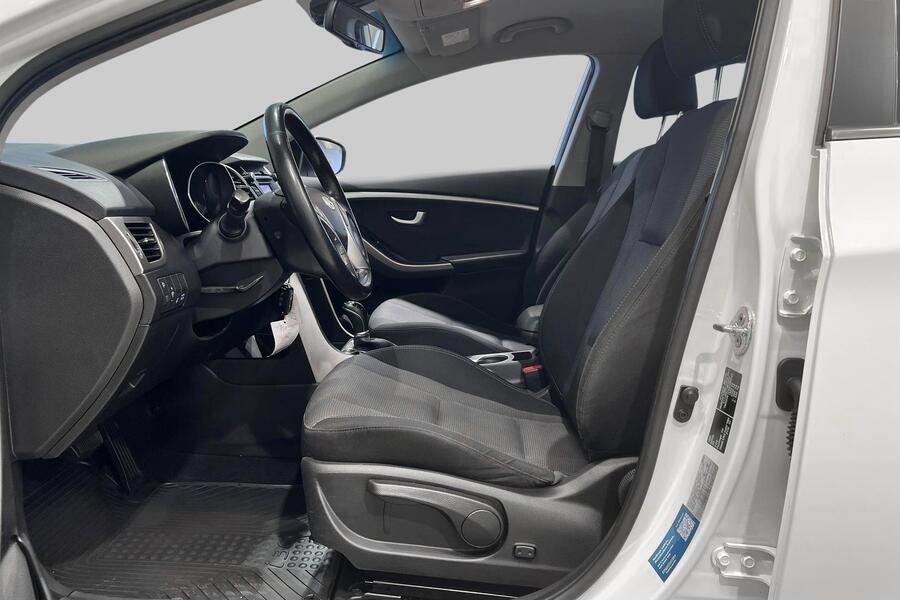 Hyundai i30 5d vaihtoauto