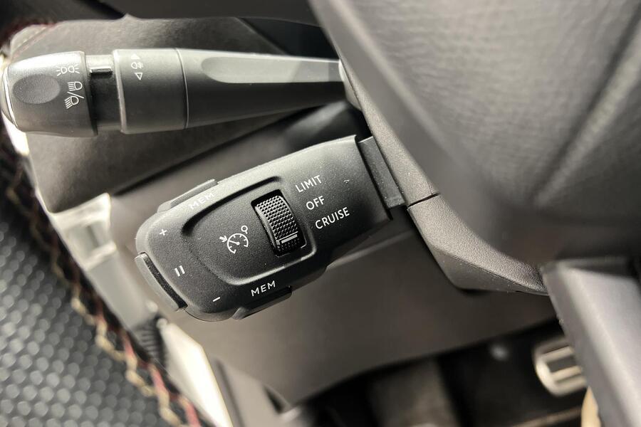 DS 3 Crossback vaihtoauto