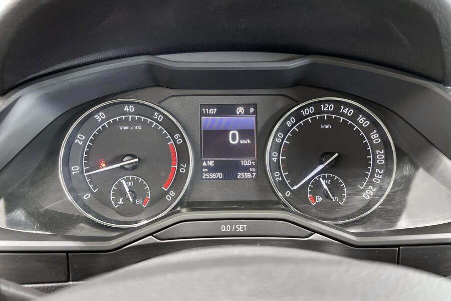 Skoda Superb vaihtoauto