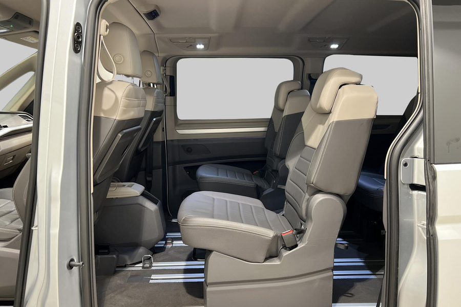 Volkswagen Multivan vaihtoauto