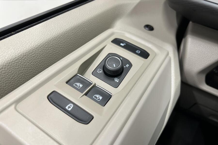 Volkswagen Multivan vaihtoauto