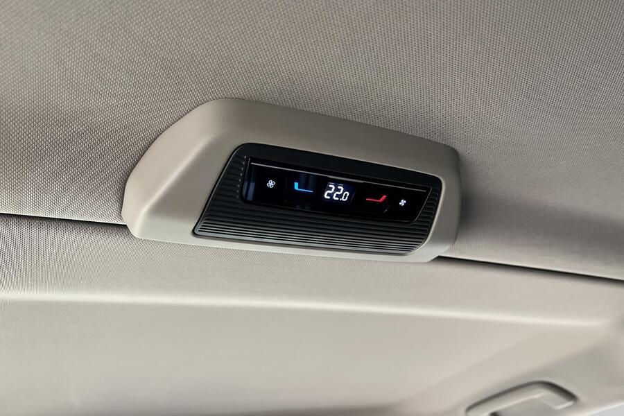 Volkswagen Multivan vaihtoauto