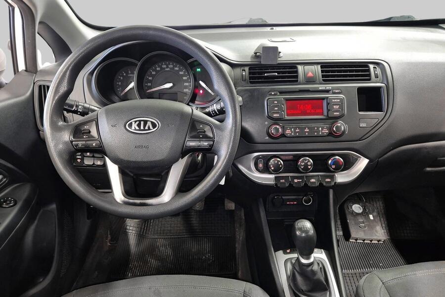 Kia Rio vaihtoauto