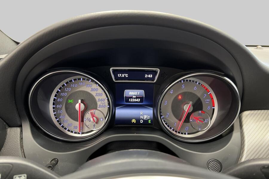 Mercedes-Benz GLA vaihtoauto