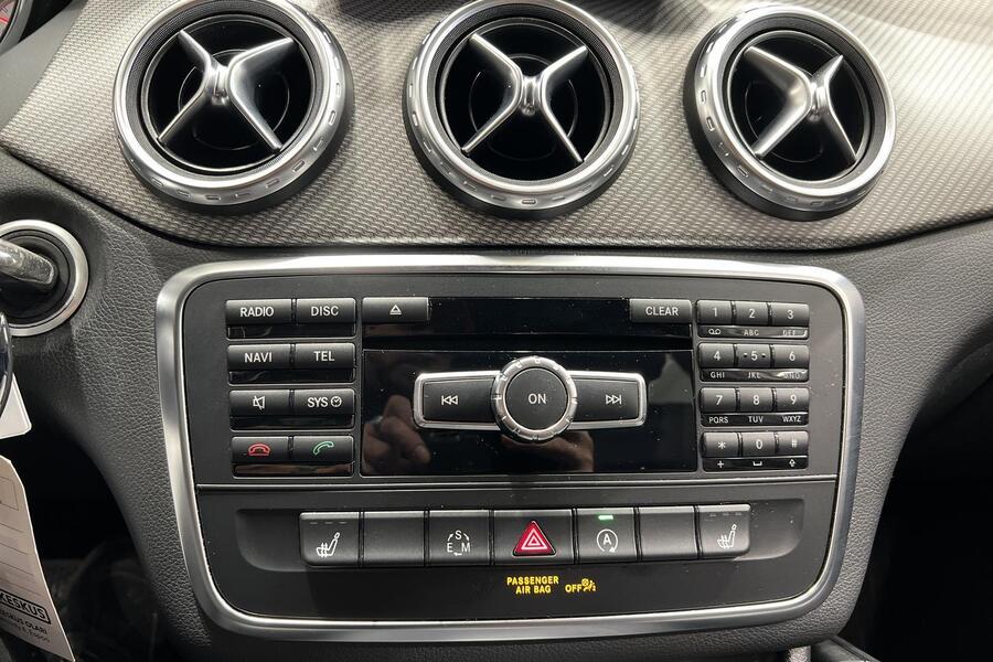 Mercedes-Benz GLA vaihtoauto