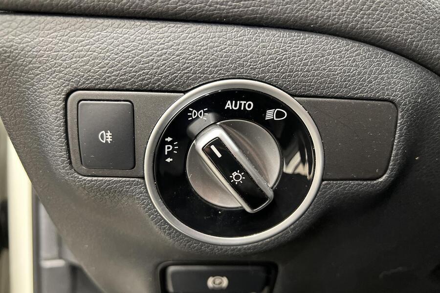 Mercedes-Benz GLA vaihtoauto