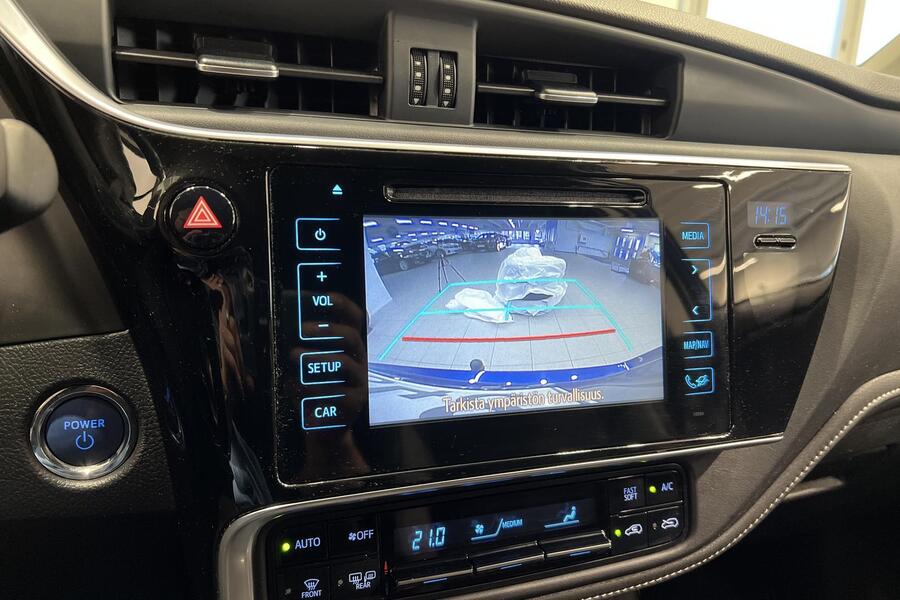 Toyota Auris vaihtoauto