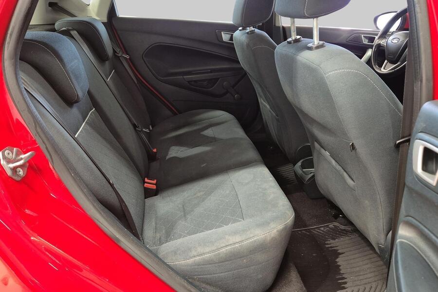 Ford Fiesta vaihtoauto