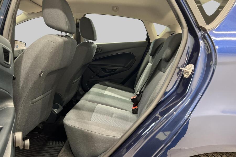 Ford Fiesta vaihtoauto