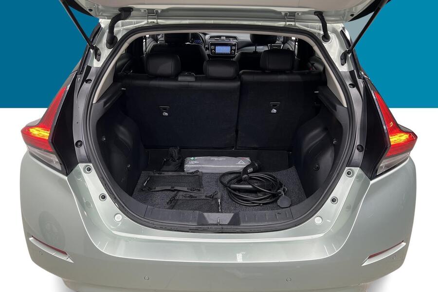 Nissan Leaf vaihtoauto
