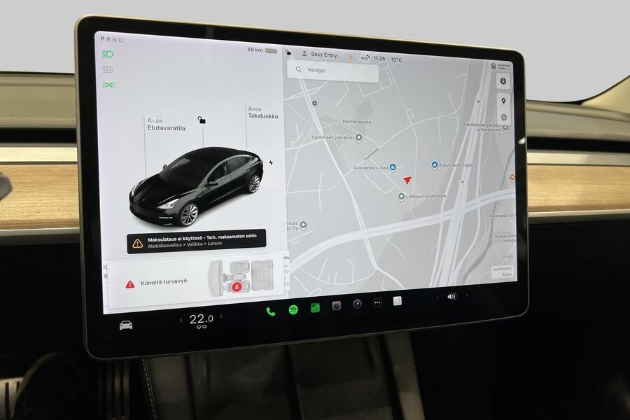 Tesla Model 3 vaihtoauto