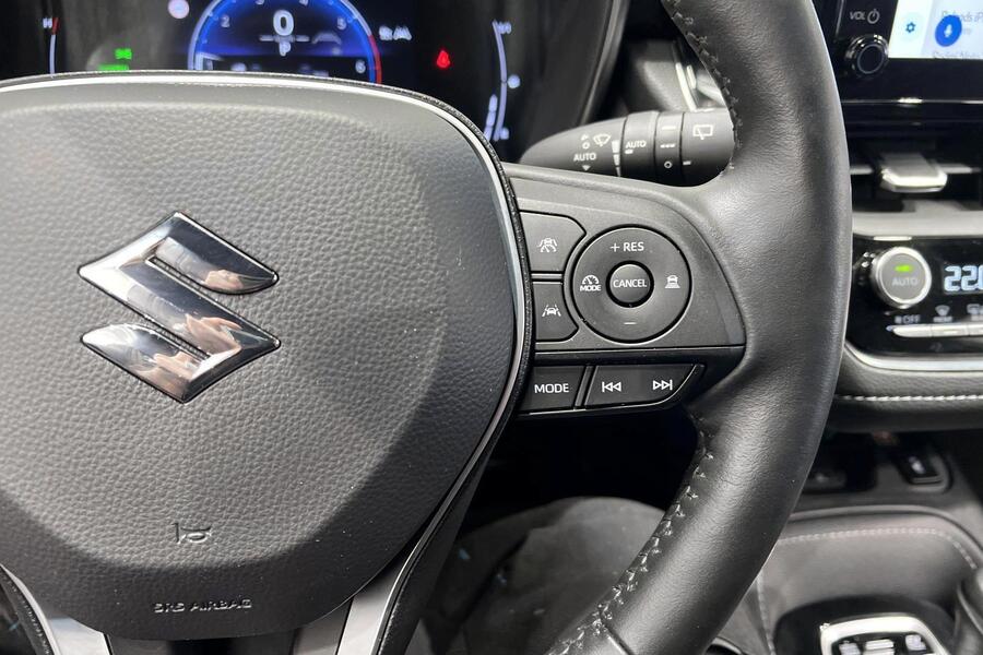 Suzuki Swace vaihtoauto