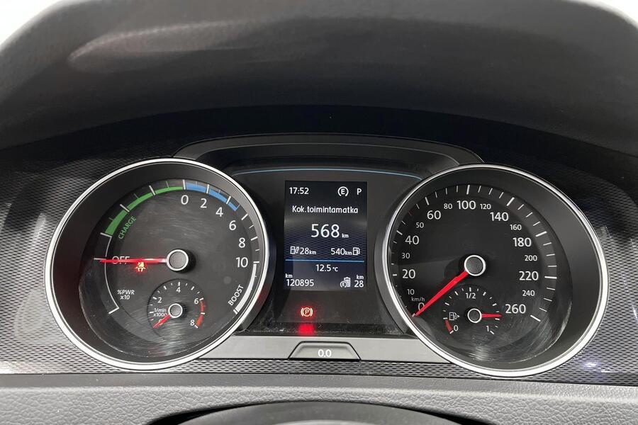 Volkswagen Golf vaihtoauto