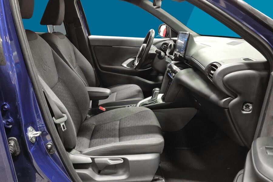 Toyota Yaris Cross vaihtoauto