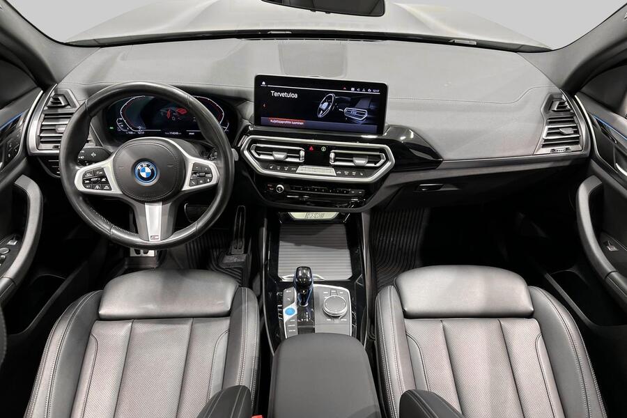 BMW iX3 vaihtoauto