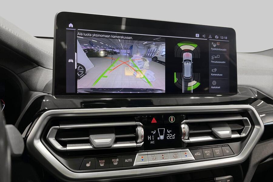 BMW iX3 vaihtoauto