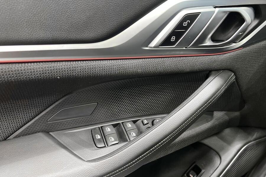 BMW i4 vaihtoauto
