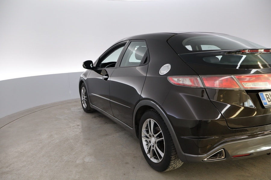 Honda Civic vaihtoauto