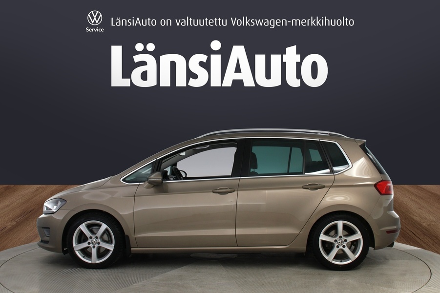 Volkswagen Golf Sportsvan vaihtoauto