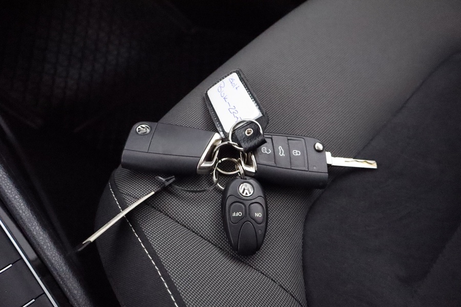 Volkswagen Golf Sportsvan vaihtoauto