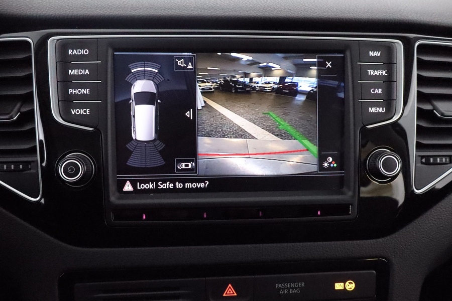 Volkswagen Golf Sportsvan vaihtoauto