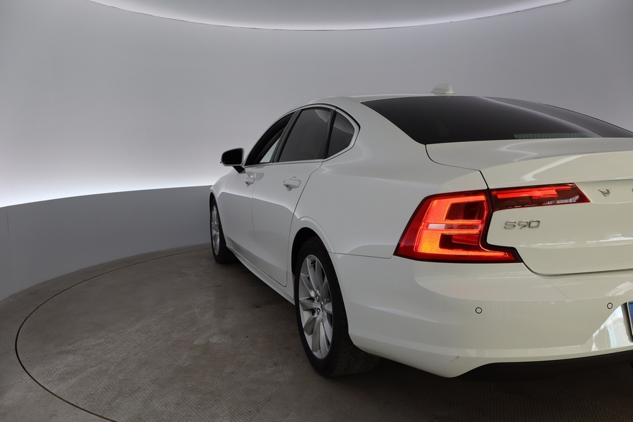 Volvo S90 vaihtoauto