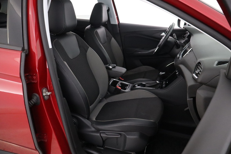 Opel Grandland X vaihtoauto