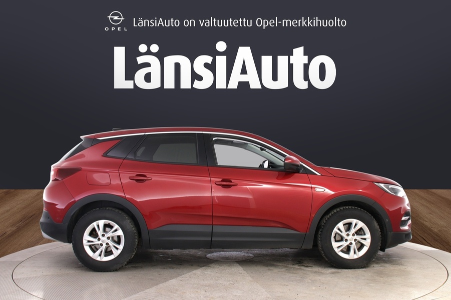 Opel Grandland X vaihtoauto