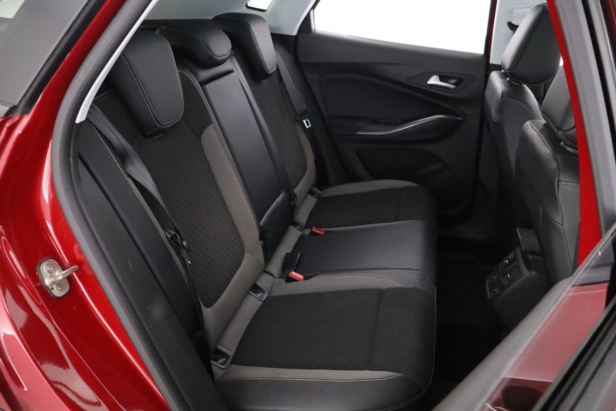 Opel Grandland X vaihtoauto