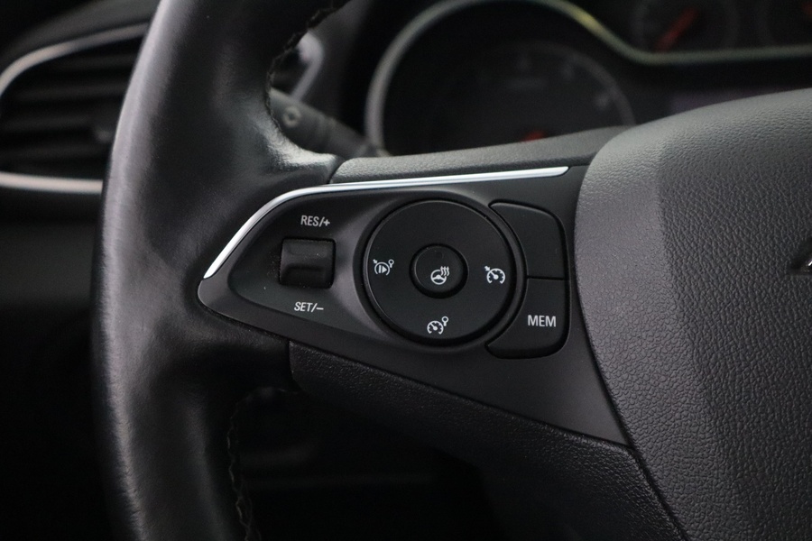 Opel Grandland X vaihtoauto